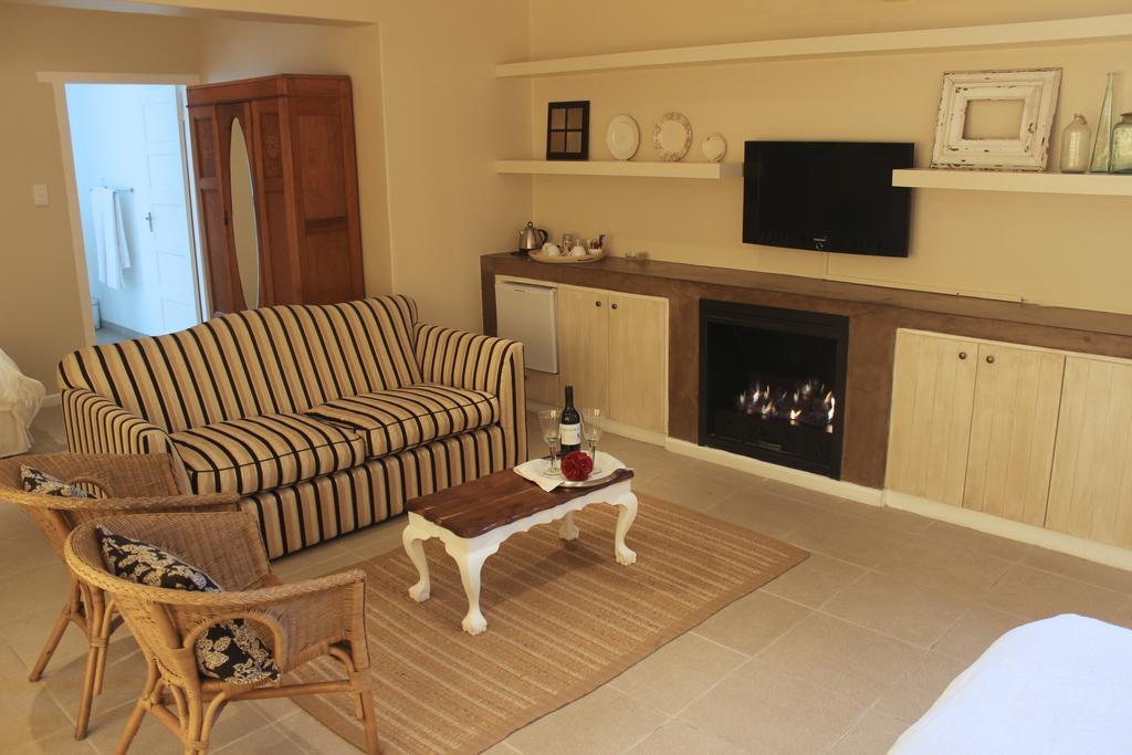 Oak Village B&B Stellenbosch Rum bild
